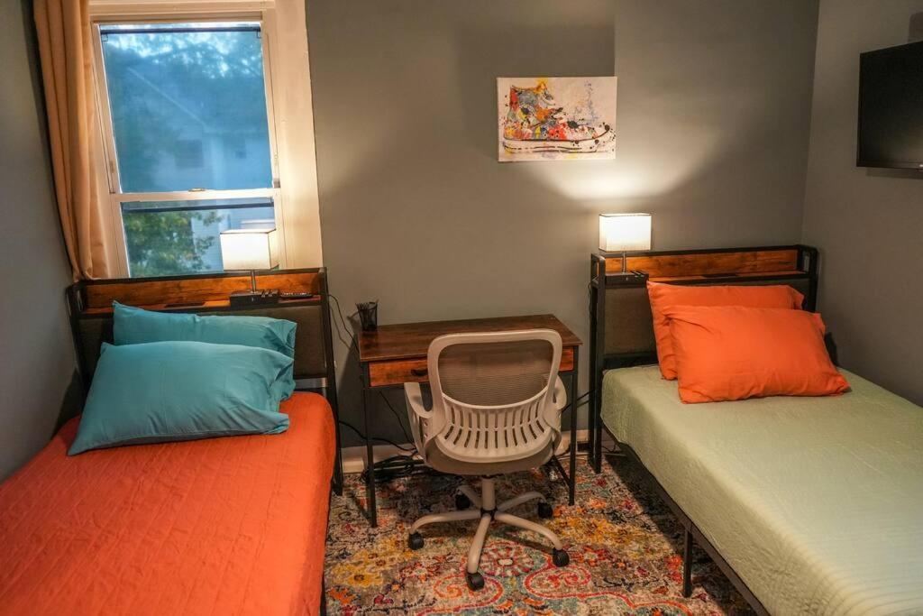 Вилла Historic Coastal Haven- Pet Friendly Fast Wi-Fi Норфолк Экстерьер фото