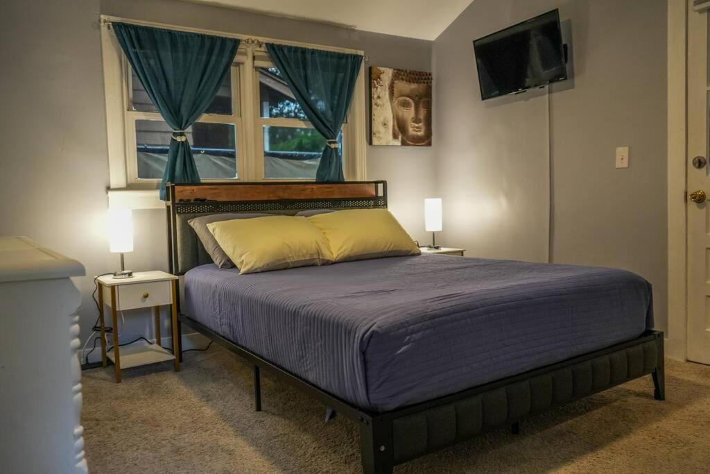 Вилла Historic Coastal Haven- Pet Friendly Fast Wi-Fi Норфолк Экстерьер фото